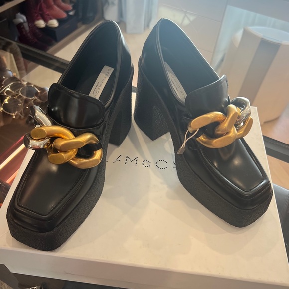 Brand new stella Mccartney boots - Picture 2 of 4